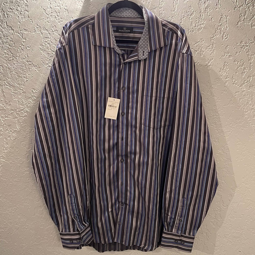 Bugatchi Men’s Blue & Gray Striped Button-Down Dress Shirt